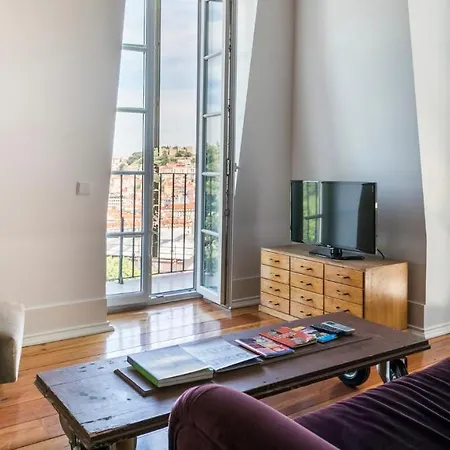 Apartment Plum Guide - Sleepover Club *