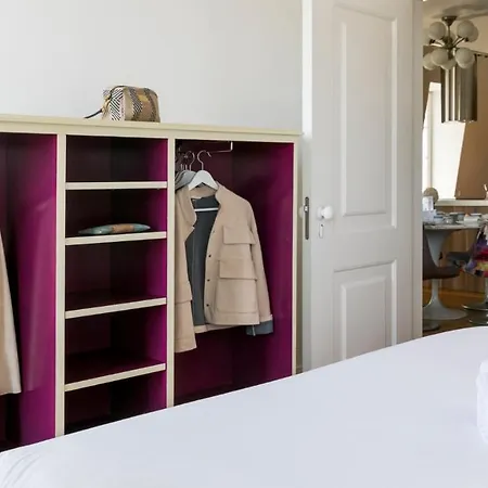 Plum Guide - Sleepover Club * Lisbon