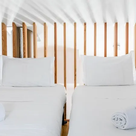 Plum Guide - Sleepover Club Apartment *